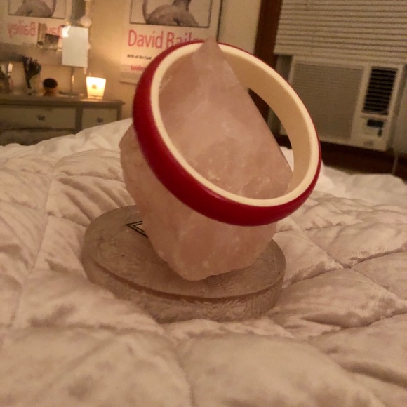 BAKELITE Jewelry - BAKELITE BRACELET RED/WHITE